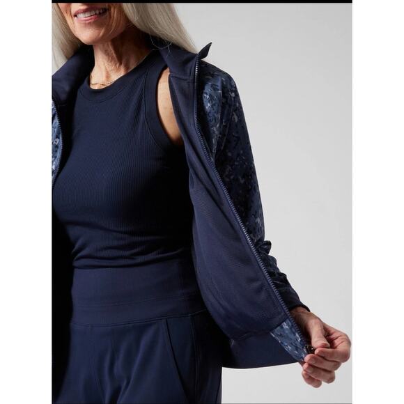 Athleta $139.00 Brooklyn Bomber Jacket Size M Captivate Chrome Blue - Picture 5 of 13